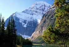 意媒:因莫塔离队,小孔塞桑在尤文的未来悬而未决.